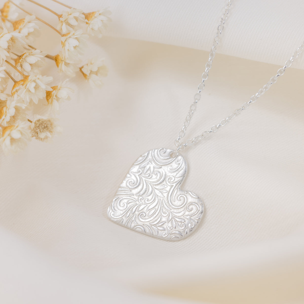 Pretty Loved Pendant